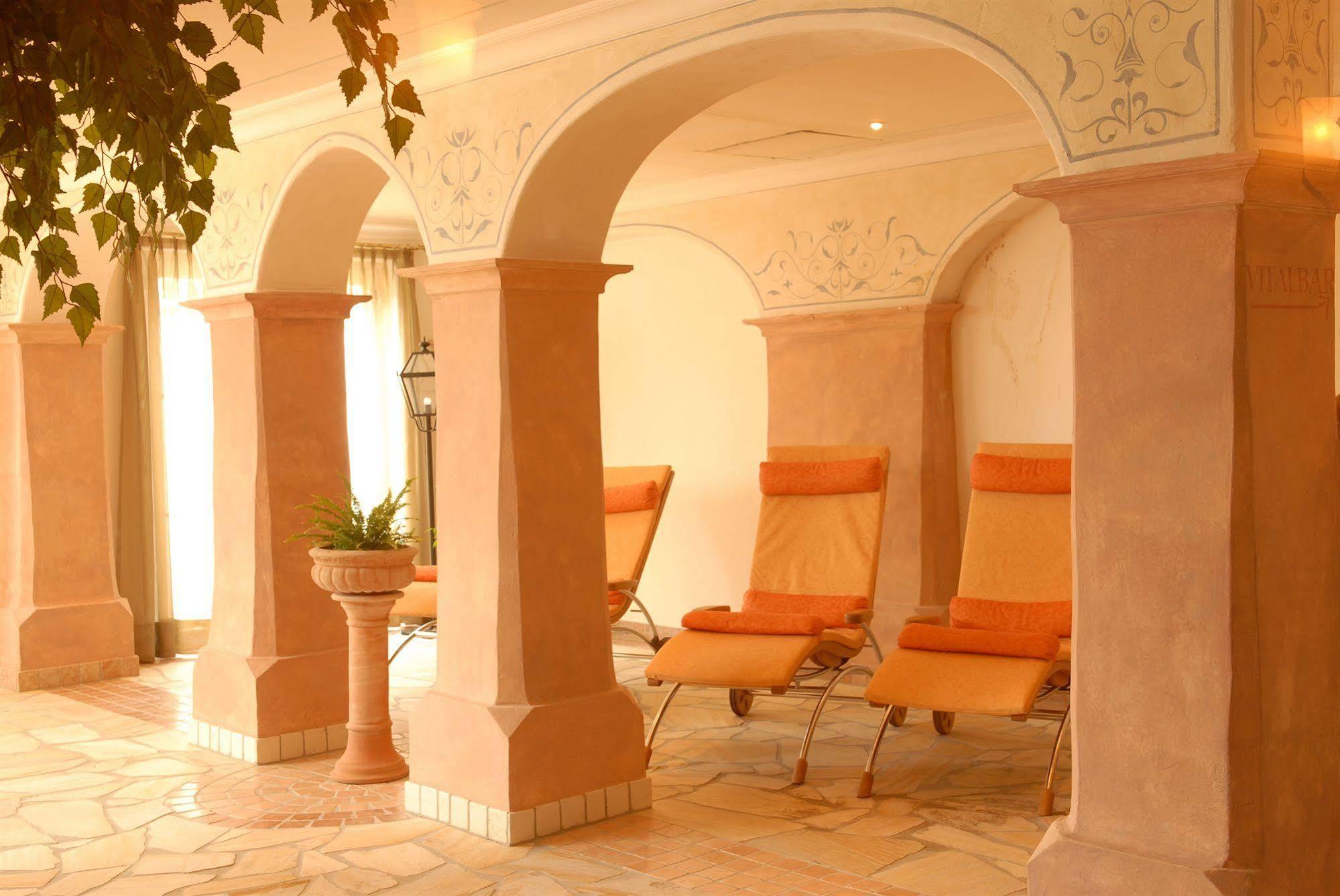 Wellnesshotel Erica Nova Ponente Kültér fotó